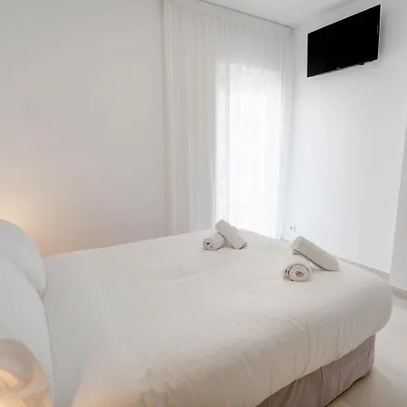 Apartment Newly Renovated Sitges With Pool Near The Beach By Hello Homes Sitges *